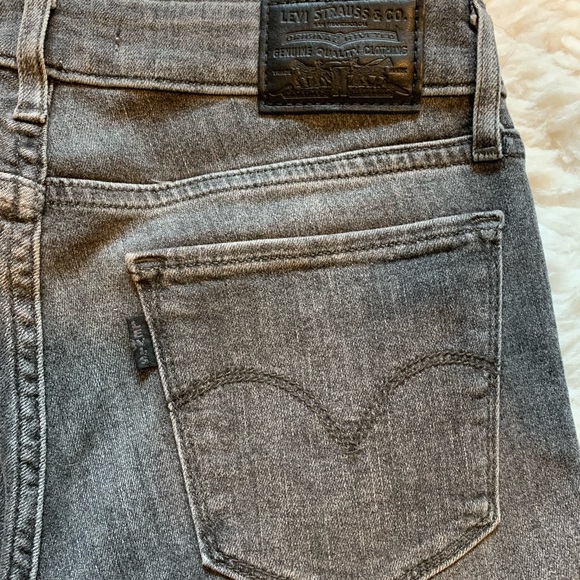 Levi’s 711 Distressed Skinny jeans size 25 - Picture 4 of 5